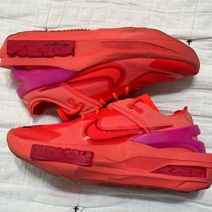 Excellent condition - Nike Fontanka Edge Sneakers